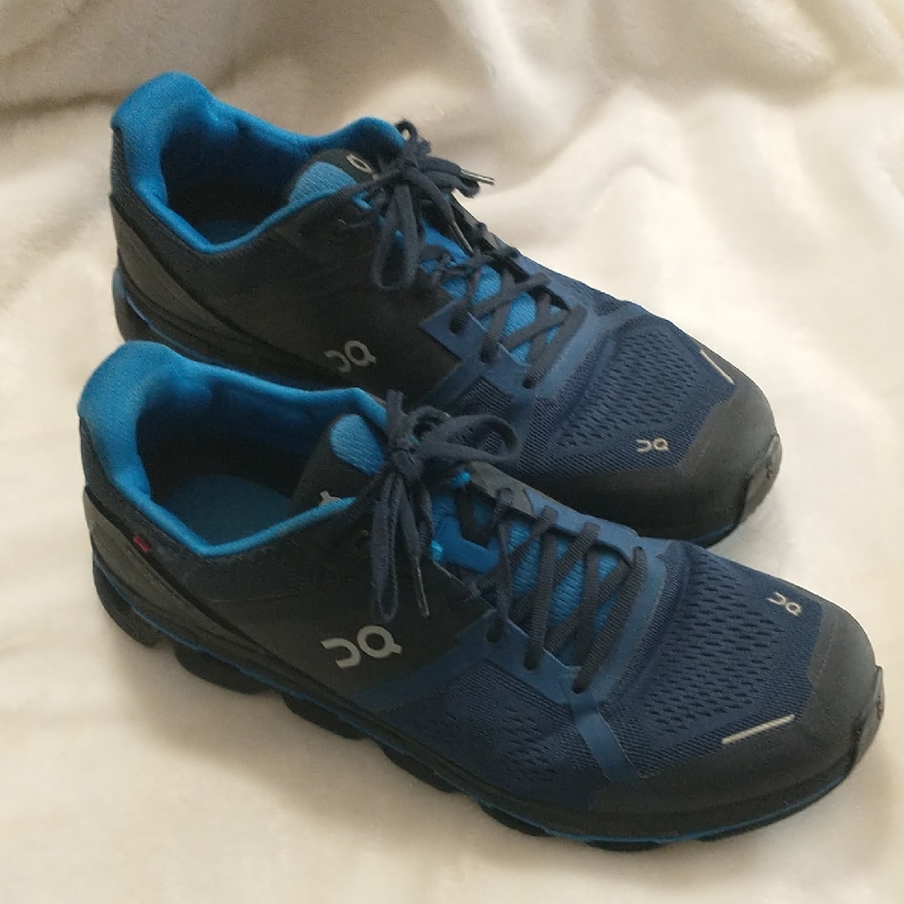 On Running On Cloud Blue Athletic Shoes Size Men's US 10.5